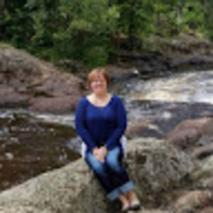 Meet your Posher, Jana